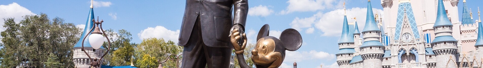 DISNEYLAND® PARIS на вертолете