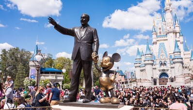 DISNEYLAND® PARIS на вертолете