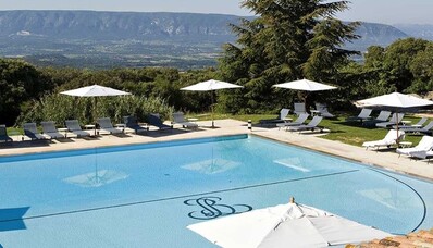 Аренда вертолета : Hôtel Les Bories & Spa Gordes Lubéron