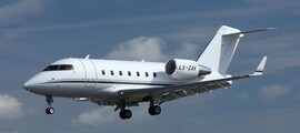 **Balise alt :**

`location jet privé - intérieur luxueux du Challenger 350`