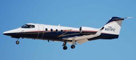 Jet privé Learjet 75 siège en cuir blanc