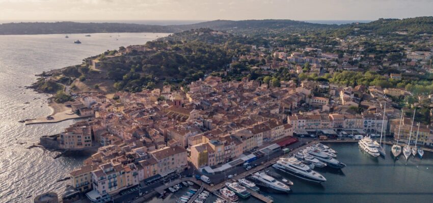Saint Tropez vue aérienne
