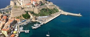 Париж - Кальви : аренда частного самолета 