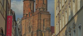 Маслоу: аренда частного самолета 
